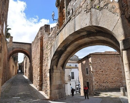 Barrios más peligrosos de Extremadura: zonas conflictivas en 2025 Cáceres (Extremadura)