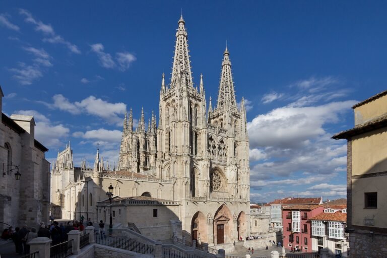Los mejores barrios que visitar en Segovia